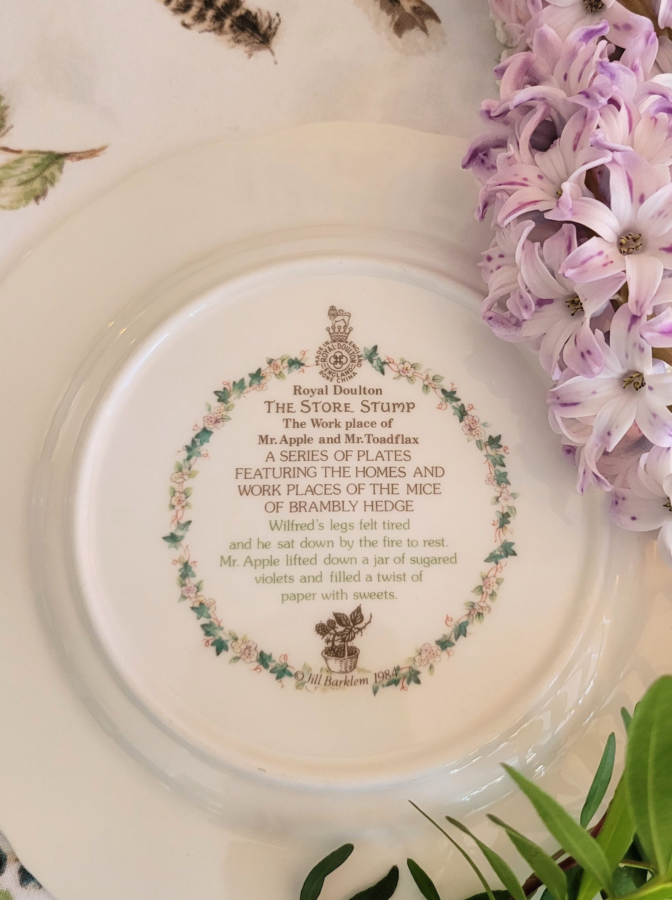 ロイヤルドルトン 希少ブランブリーヘッジ MR.TOADFLAX